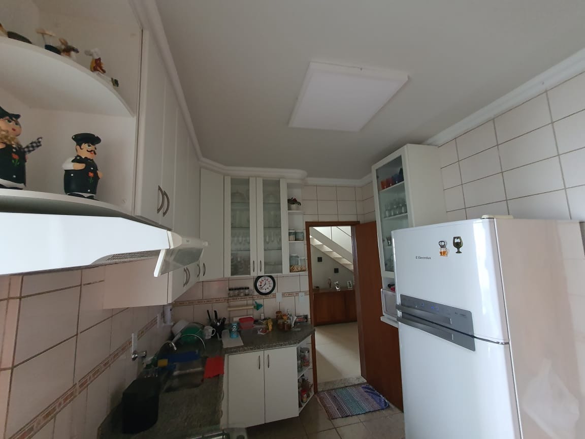 Cobertura à venda com 3 quartos, 180m² - Foto 19