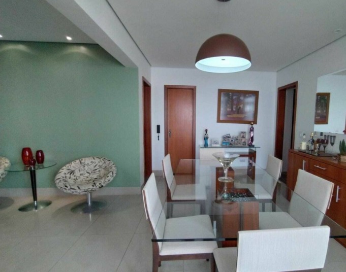 Apartamento à venda com 4 quartos, 155m² - Foto 2