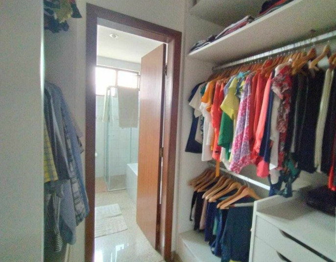 Apartamento à venda com 4 quartos, 155m² - Foto 9