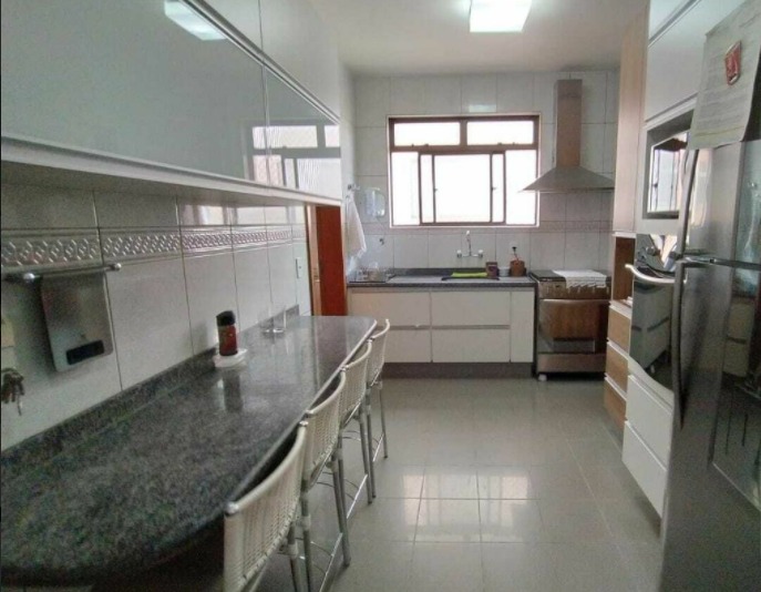 Apartamento à venda com 4 quartos, 155m² - Foto 16