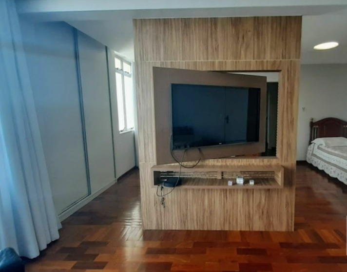 Casa à venda com 3 quartos, 315m² - Foto 16