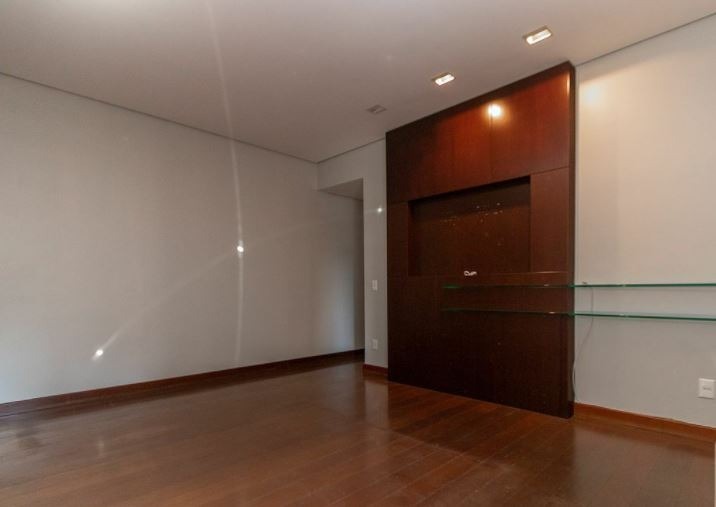 Apartamento à venda com 4 quartos, 304m² - Foto 22