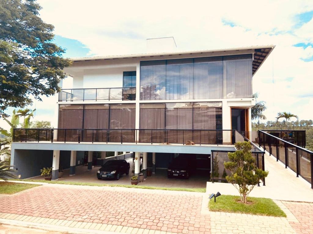 Casa de Condomínio à venda com 5 quartos, 1000m² - Foto 1