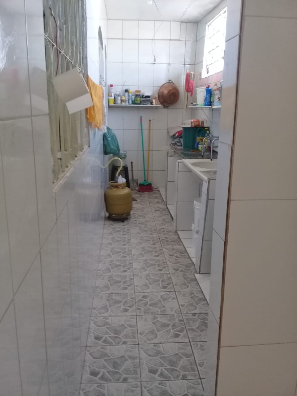 Casa à venda com 5 quartos, 200m² - Foto 10