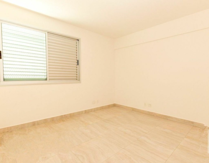 Apartamento à venda com 3 quartos, 187m² - Foto 9