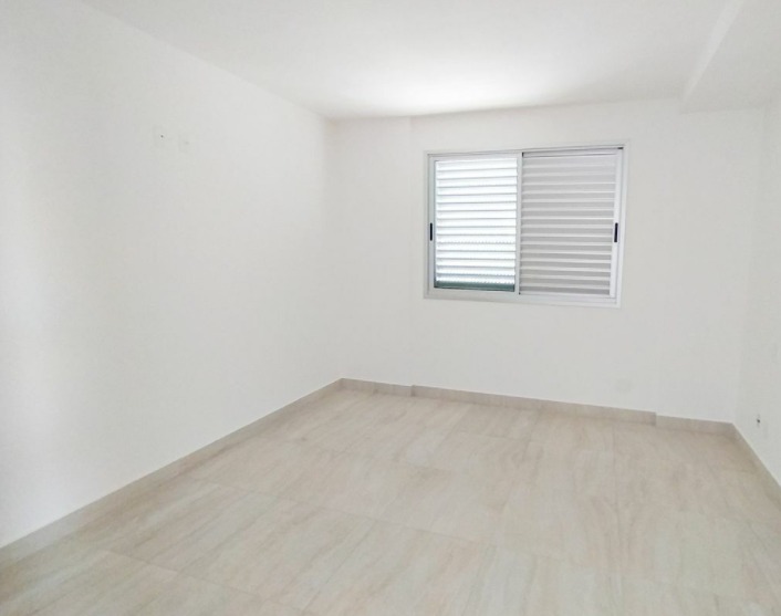 Apartamento à venda com 3 quartos, 187m² - Foto 13