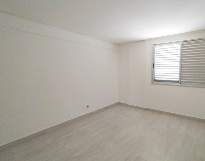 Apartamento à venda com 3 quartos, 187m² - Foto 14