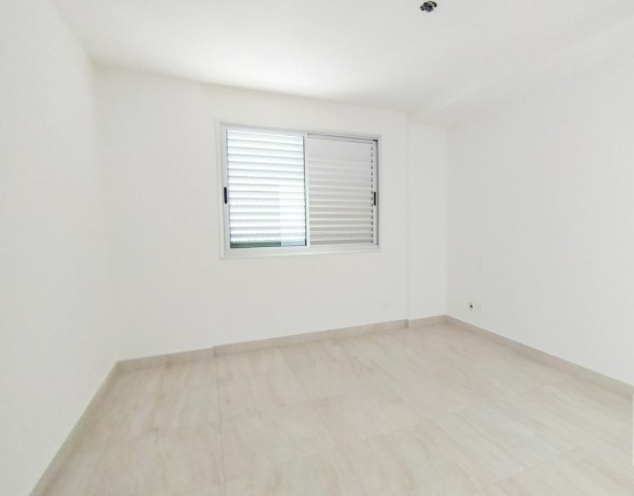 Apartamento à venda com 3 quartos, 187m² - Foto 17