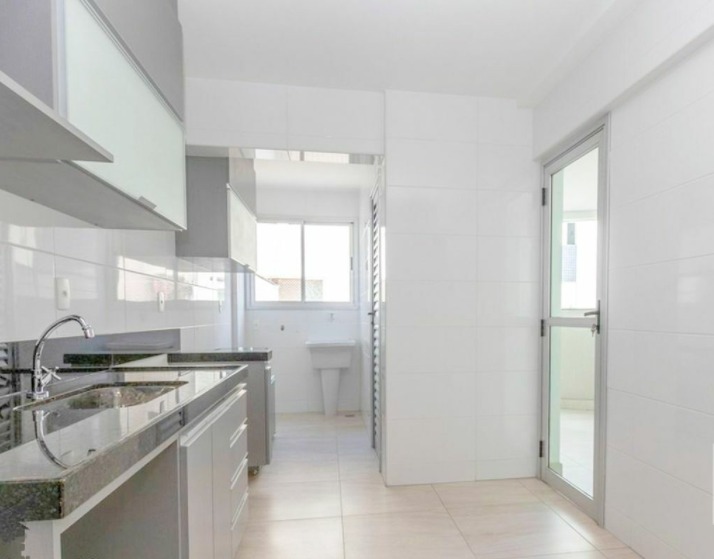 Apartamento à venda com 3 quartos, 187m² - Foto 20