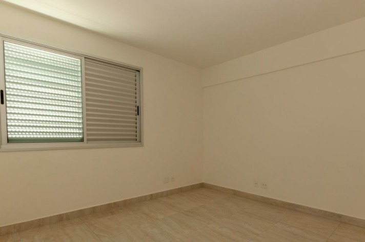 Apartamento à venda com 3 quartos, 187m² - Foto 8