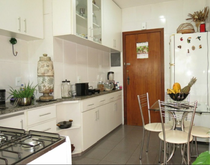 Apartamento à venda com 3 quartos, 115m² - Foto 19