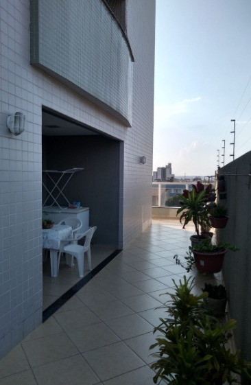 Apartamento à venda com 3 quartos, 134m² - Foto 23