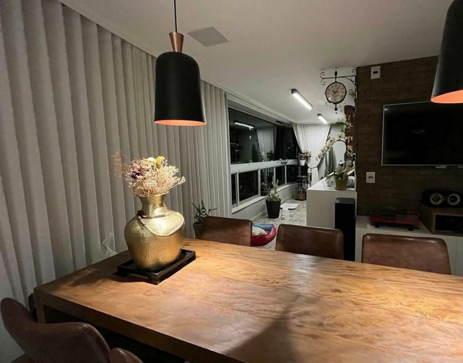 Apartamento à venda com 4 quartos, 208m² - Foto 5