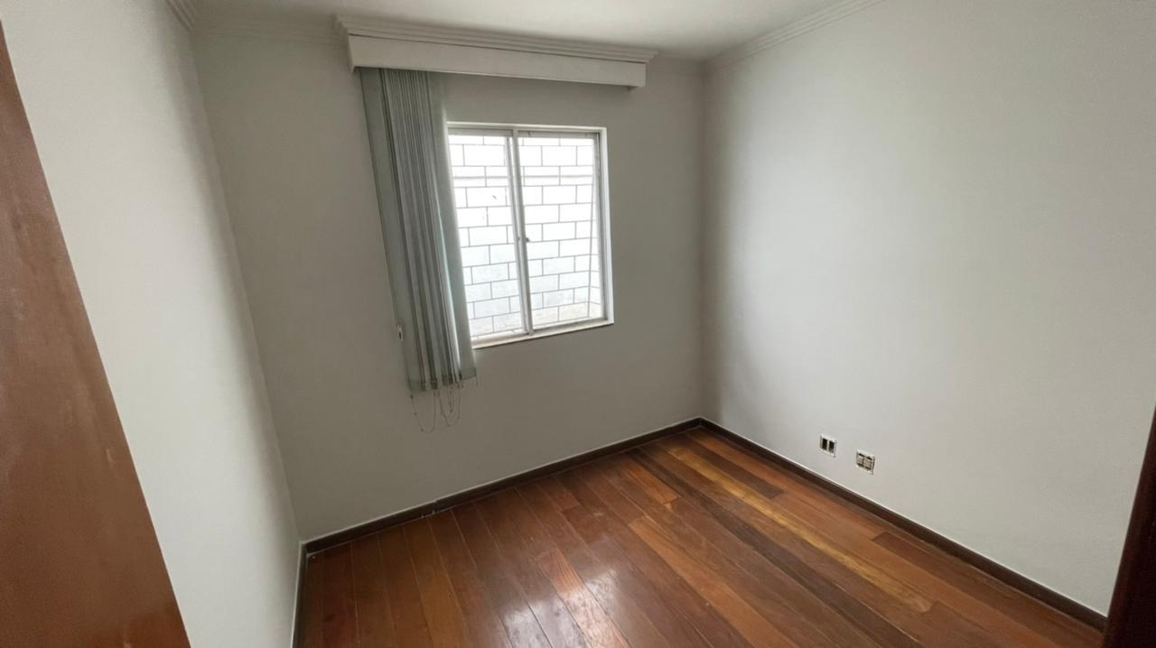 Cobertura à venda com 4 quartos, 260m² - Foto 4