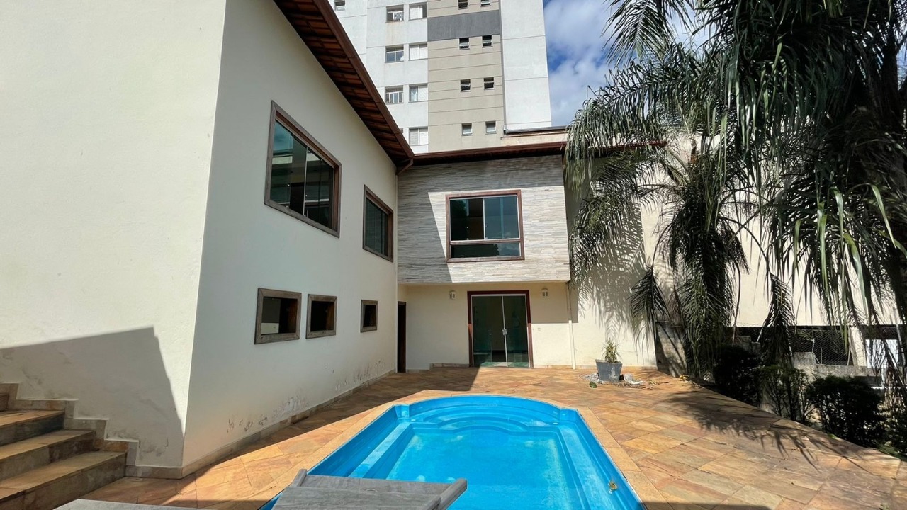 Casa à venda com 4 quartos, 520m² - Foto 18