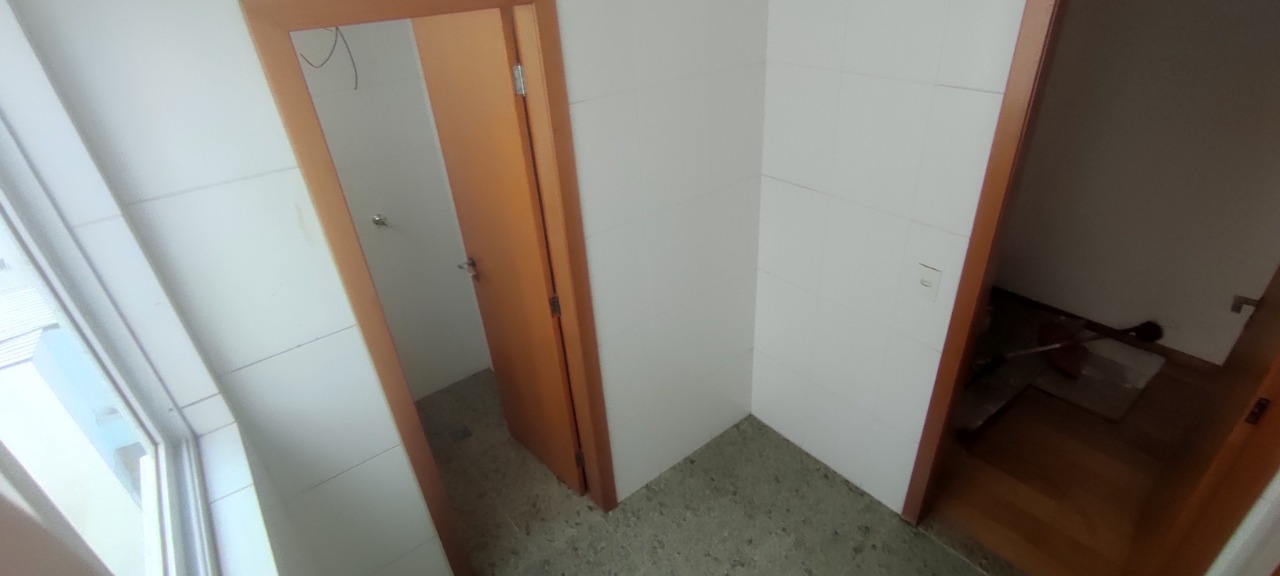 Cobertura à venda com 4 quartos, 260m² - Foto 17