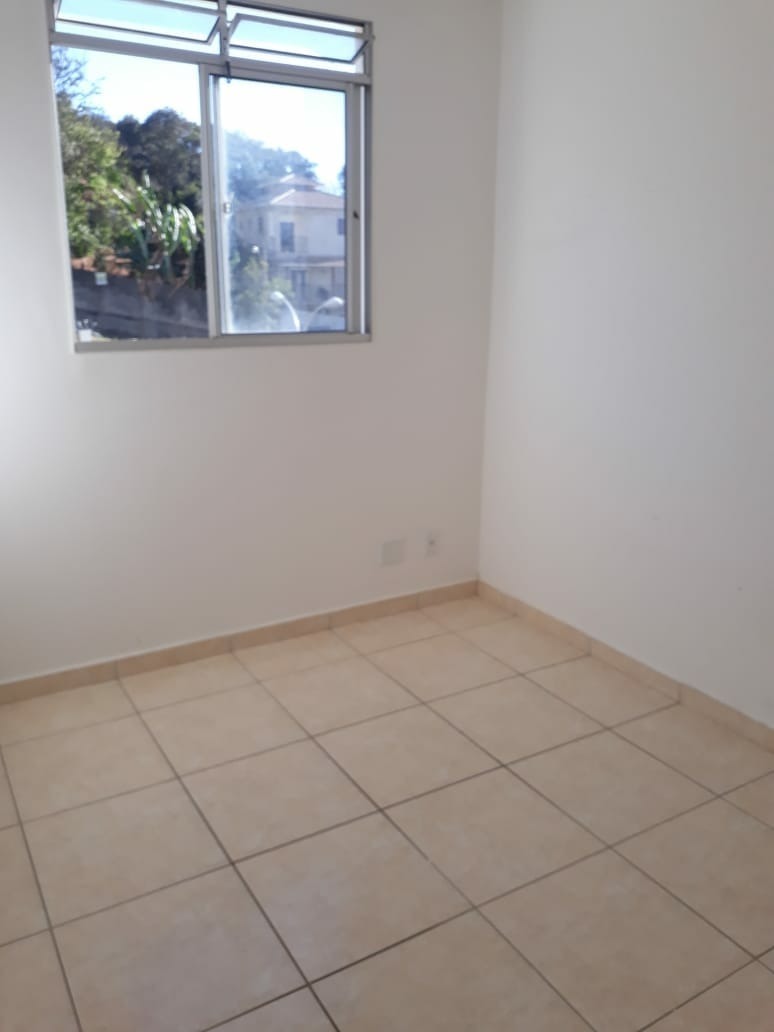 Apartamento à venda com 2 quartos, 55m² - Foto 1