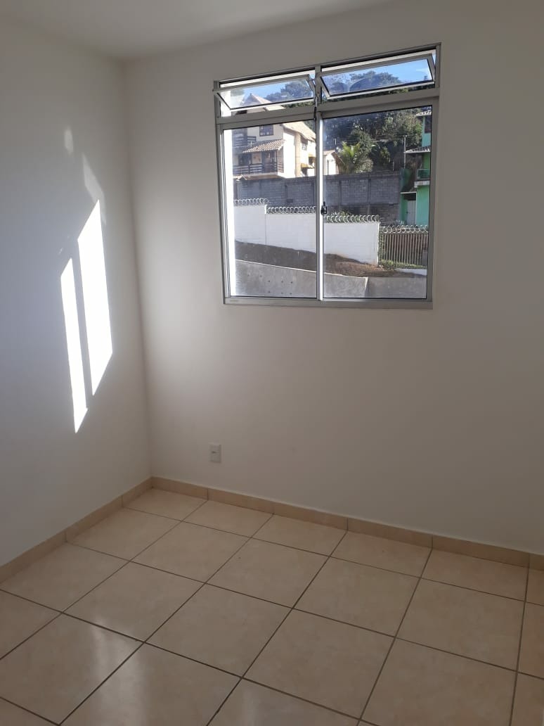 Apartamento à venda com 2 quartos, 55m² - Foto 2