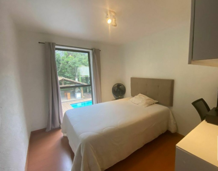 Casa de Condomínio à venda com 3 quartos, 250m² - Foto 11