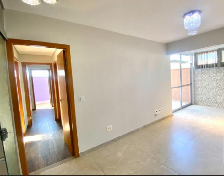 Apartamento à venda com 3 quartos, 117m² - Foto 5