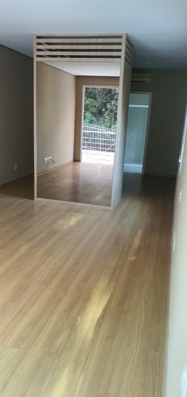 Casa à venda com 5 quartos, 428m² - Foto 11