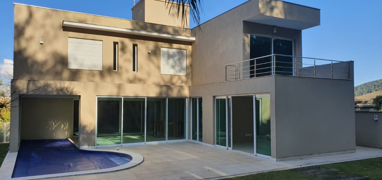 Casa à venda com 5 quartos, 428m² - Foto 1