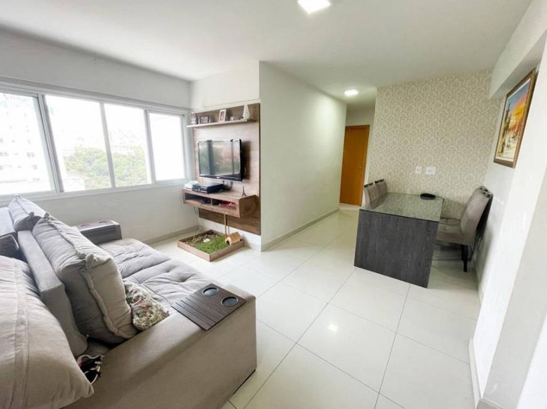 Apartamento à venda com 3 quartos, 73m² - Foto 1