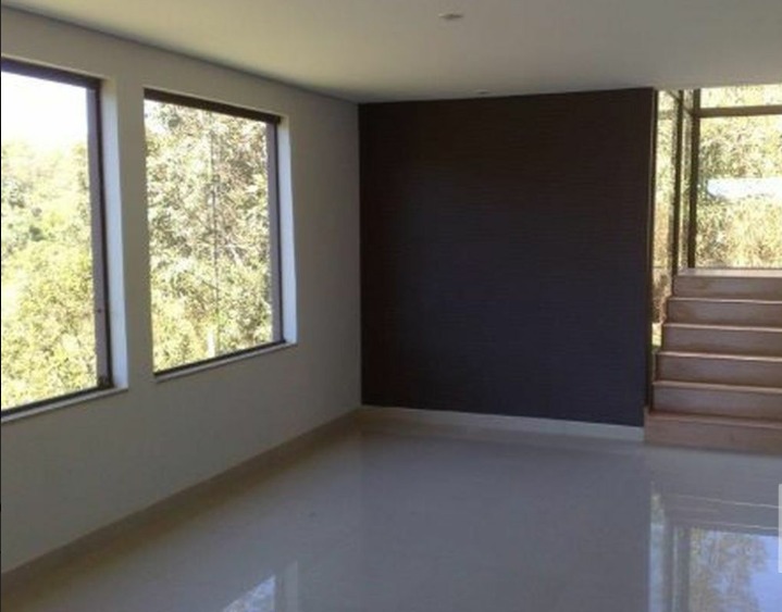 Casa de Condomínio à venda com 4 quartos, 350m² - Foto 2