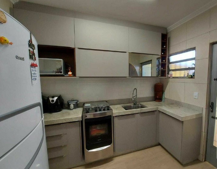 Casa à venda com 3 quartos, 280m² - Foto 15