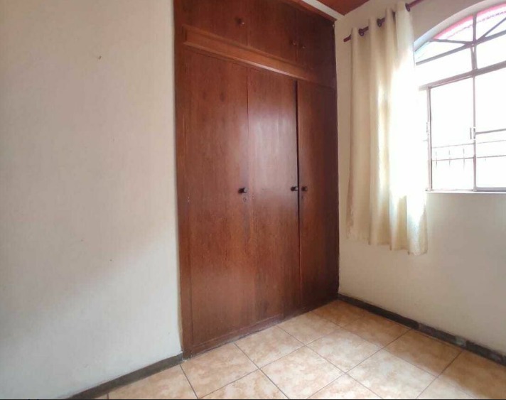 Casa à venda com 3 quartos, 184m² - Foto 5