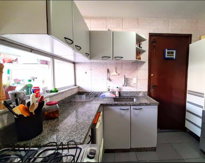 Apartamento à venda com 3 quartos, 90m² - Foto 18