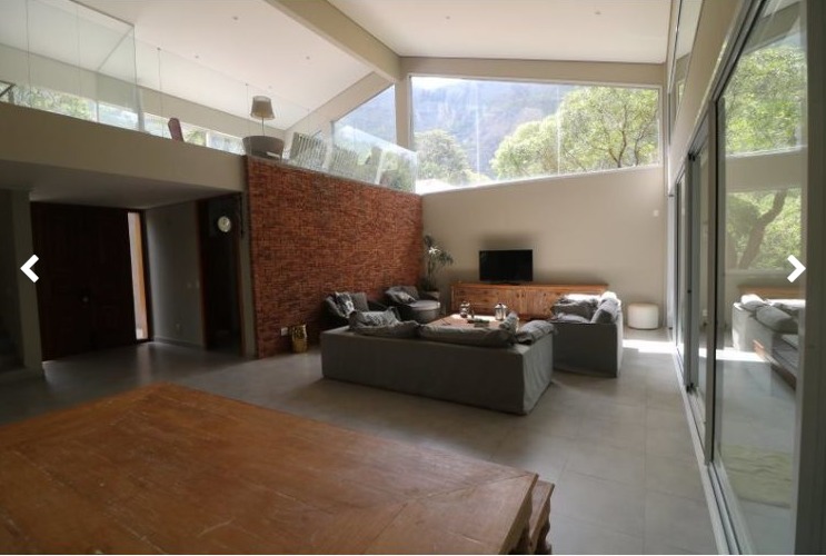 Casa de Condomínio à venda com 4 quartos, 1050m² - Foto 1