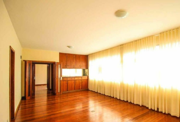 Apartamento à venda com 4 quartos, 240m² - Foto 3