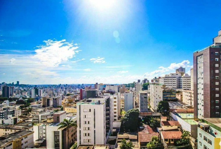 Apartamento à venda com 4 quartos, 240m² - Foto 4