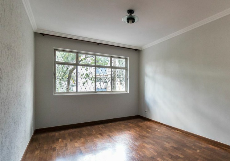 Apartamento à venda com 4 quartos, 150m² - Foto 1