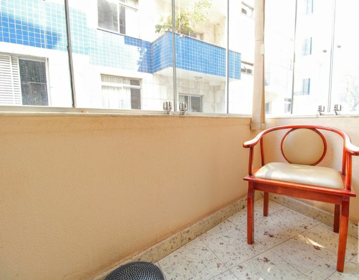 Apartamento à venda com 3 quartos, 75m² - Foto 13