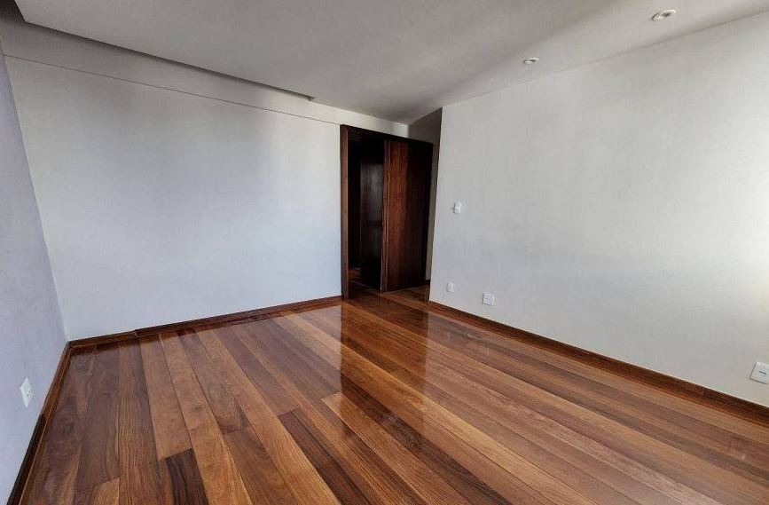 Cobertura à venda com 4 quartos, 230m² - Foto 5