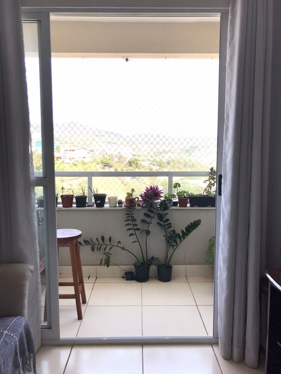 Apartamento à venda com 3 quartos, 70m² - Foto 2