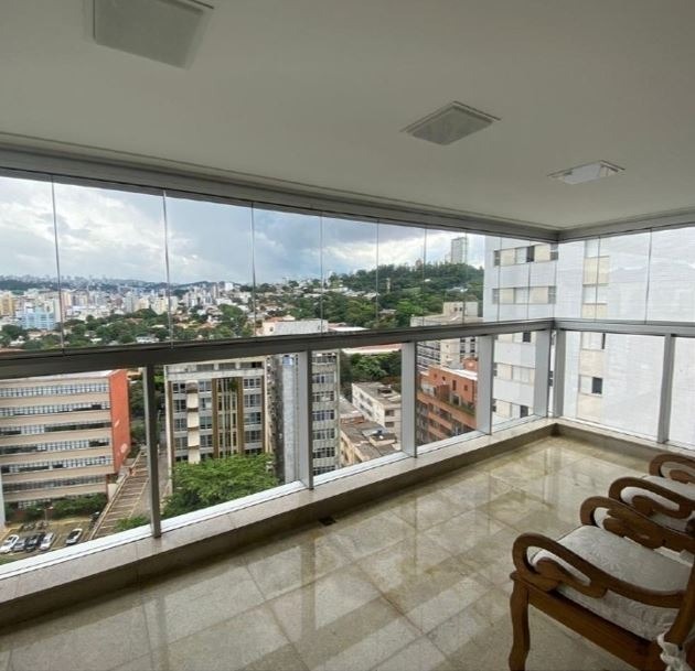 Apartamento à venda com 4 quartos, 197m² - Foto 6