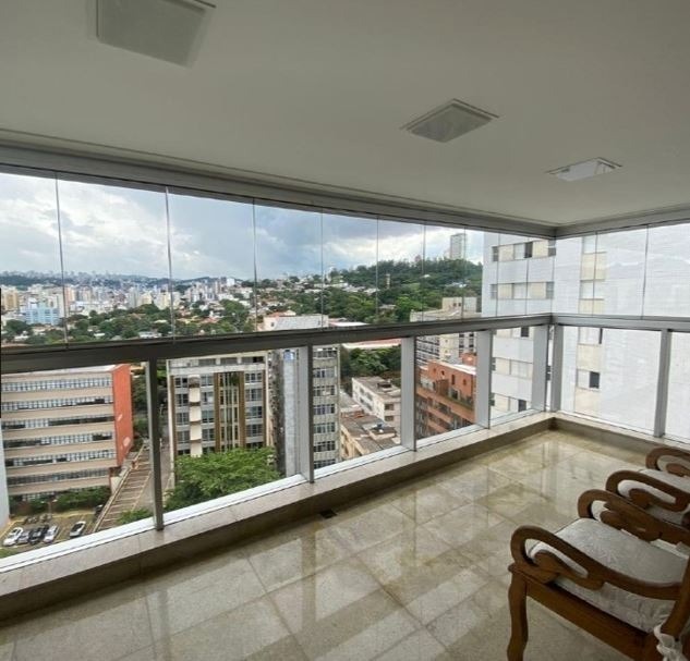 Apartamento à venda com 4 quartos, 197m² - Foto 8