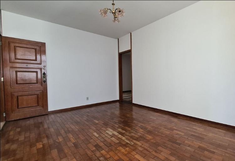 Apartamento à venda com 3 quartos, 120m² - Foto 1