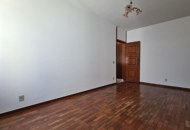 Apartamento à venda com 3 quartos, 120m² - Foto 2