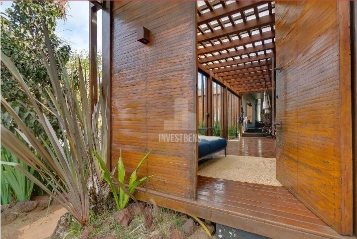 Casa de Condomínio à venda com 3 quartos, 250m² - Foto 9