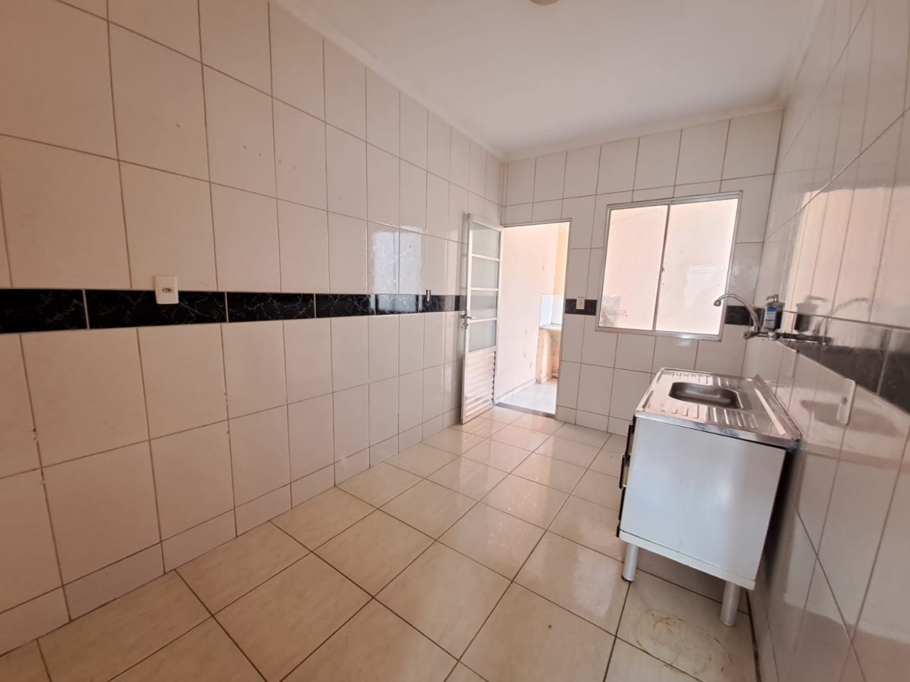 Casa à venda com 2 quartos, 68m² - Foto 8