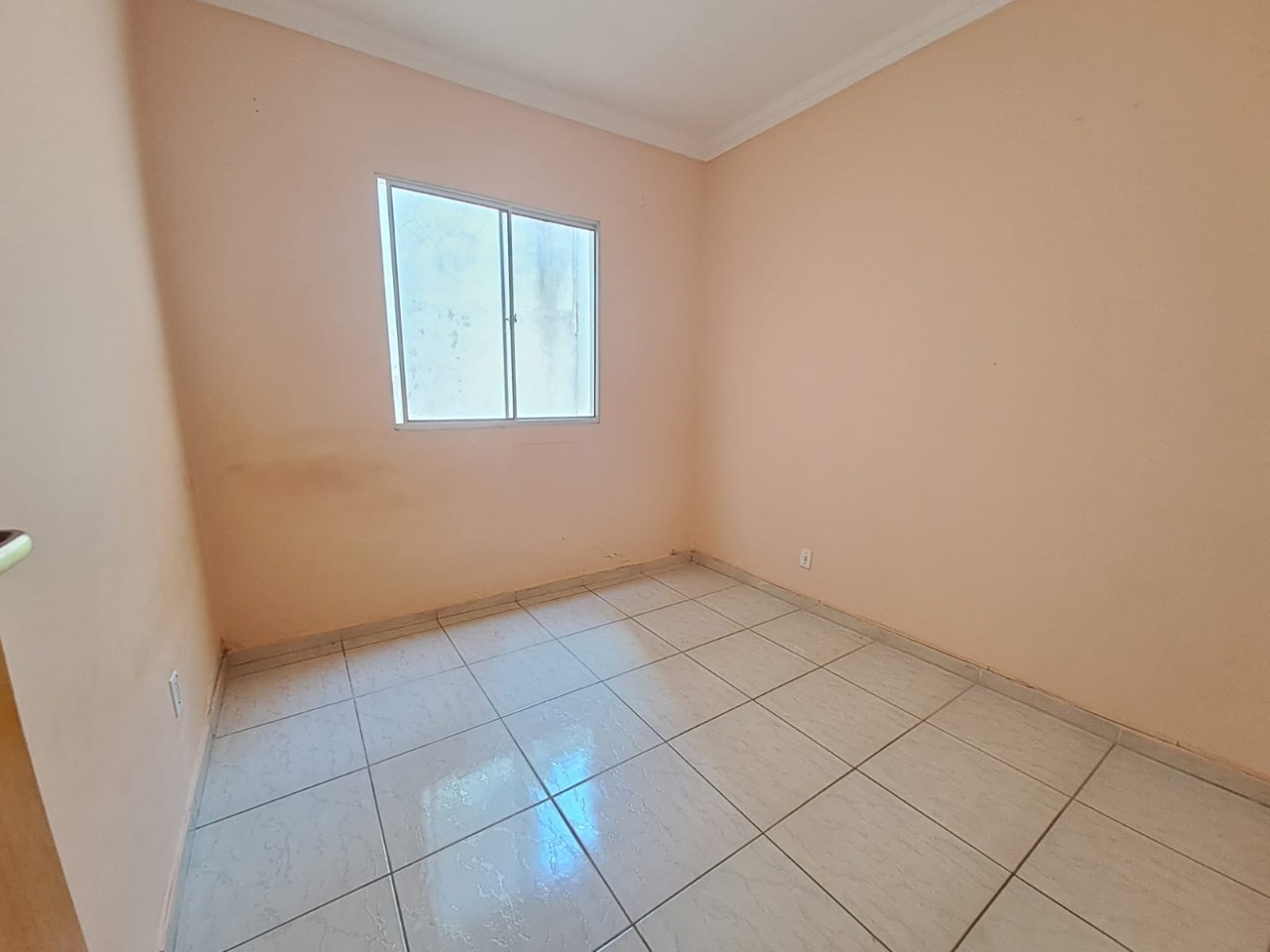 Casa à venda com 2 quartos, 68m² - Foto 5