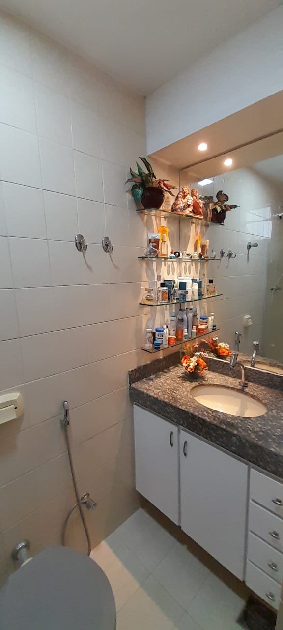 Apartamento à venda com 3 quartos, 100m² - Foto 3