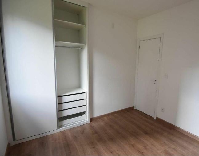 Apartamento à venda com 3 quartos, 125m² - Foto 5