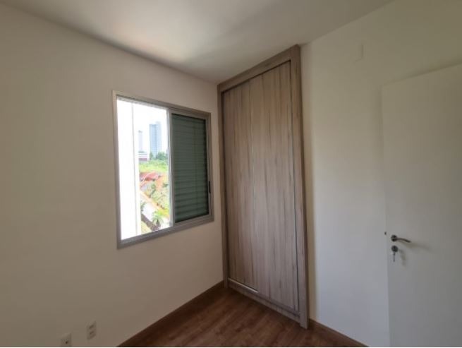 Apartamento à venda com 3 quartos, 125m² - Foto 9