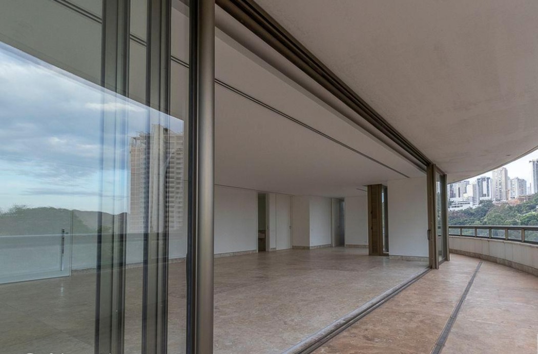 Apartamento à venda com 4 quartos, 576m² - Foto 5