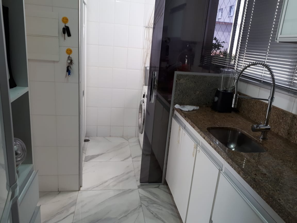 Apartamento à venda com 3 quartos, 81m² - Foto 9